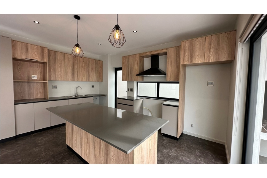 To Let 3 Bedroom Property for Rent in Paarl Central Western Cape